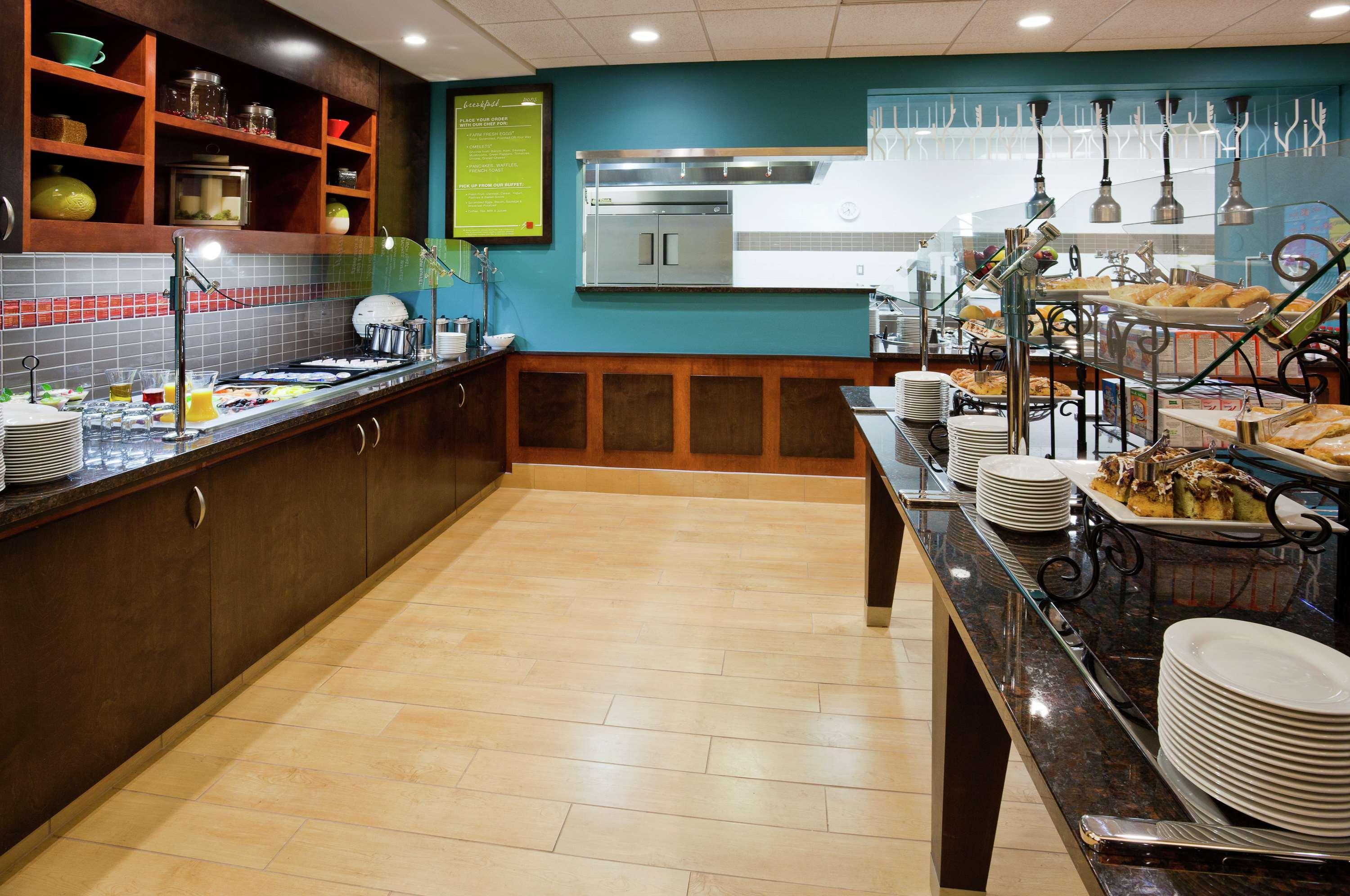 Hilton Garden Inn Madison West/Мидлтон Экстерьер фото